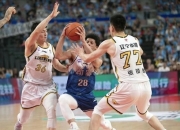 江南体育全站-弗格32分辽宁终结上海16连胜江苏不敌新疆