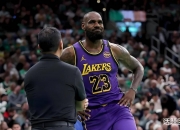 江南体育-关于詹姆斯考虑换队为何难实现?NBA劳资协议扼杀交易的信息